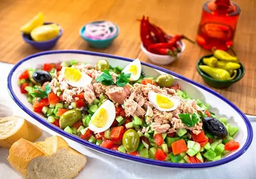 Salade tunisienne 